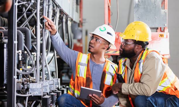 Best Commercial Electrician Services  in Lincoln Park, MI